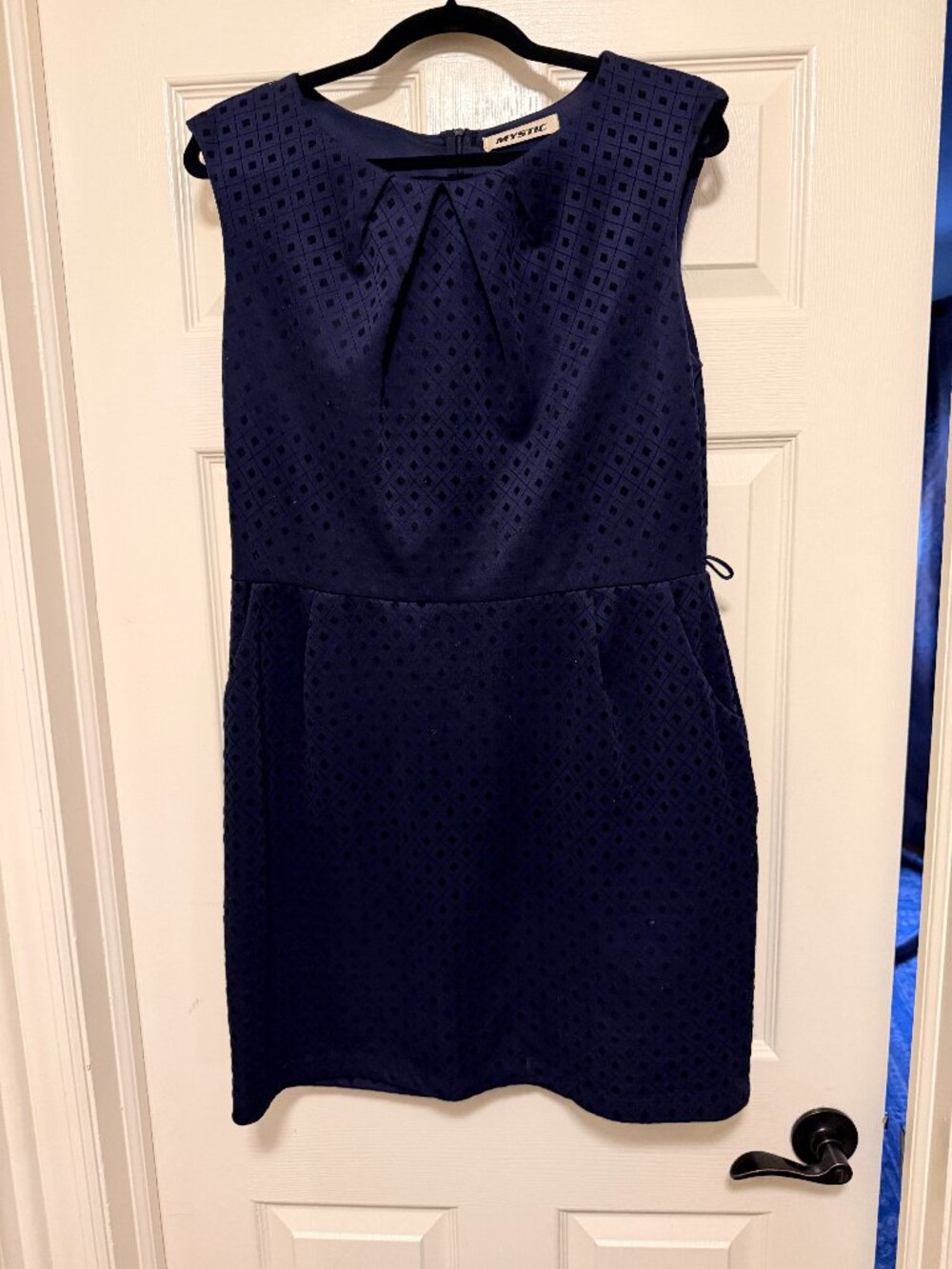 Blue velvety Sheath Dress